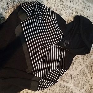 On the byas mens hoodie